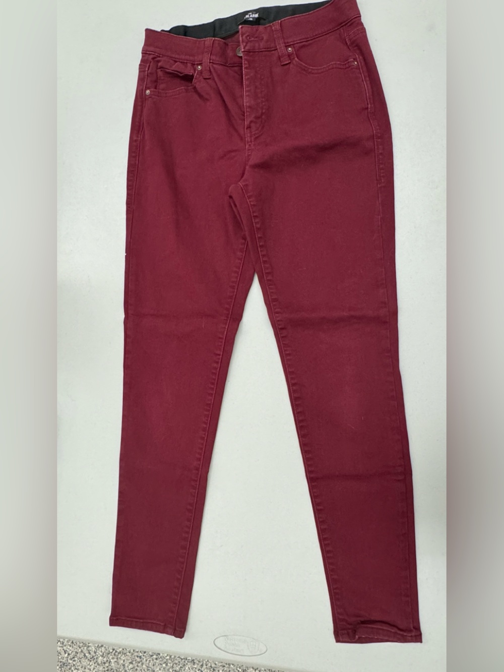 LuLaRoe Women’s Maroon Skinny Denim Jeans with magic waistband size 28 or 6/8